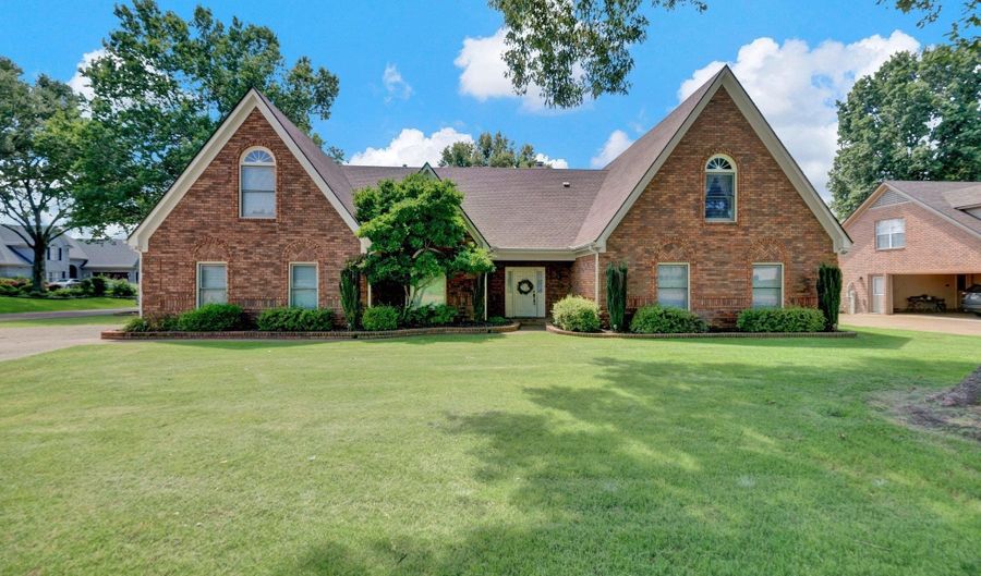 3339 PEMBROKE ELLIS, Bartlett, TN 38133 - 5 Beds, 4 Bath