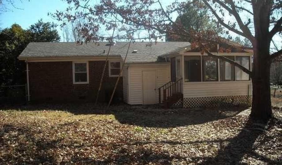 2636 Meyerswood Dr, Apex, NC 27539 - 2 Beds, 1 Bath