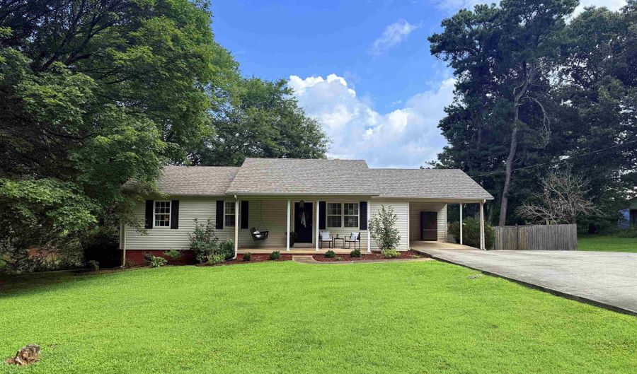 82 Fairhope Dr, Arab, AL 35016 - 3 Beds, 2 Bath