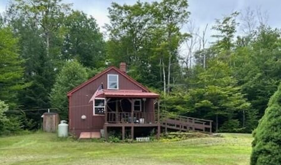 424 Mountain Rd, Blanchard Twp., ME 04406 - 1 Beds, 1 Bath