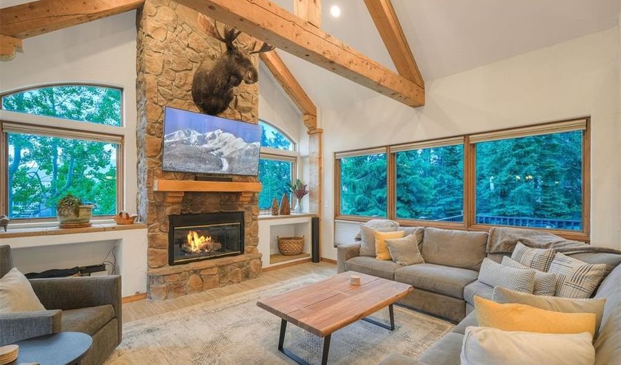9 Boulder Cir, Breckenridge, CO 80424 - 5 Beds, 5 Bath