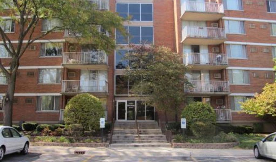 2222 S Stewart Ave 3H, Lombard, IL 60148 - 1 Beds, 1 Bath