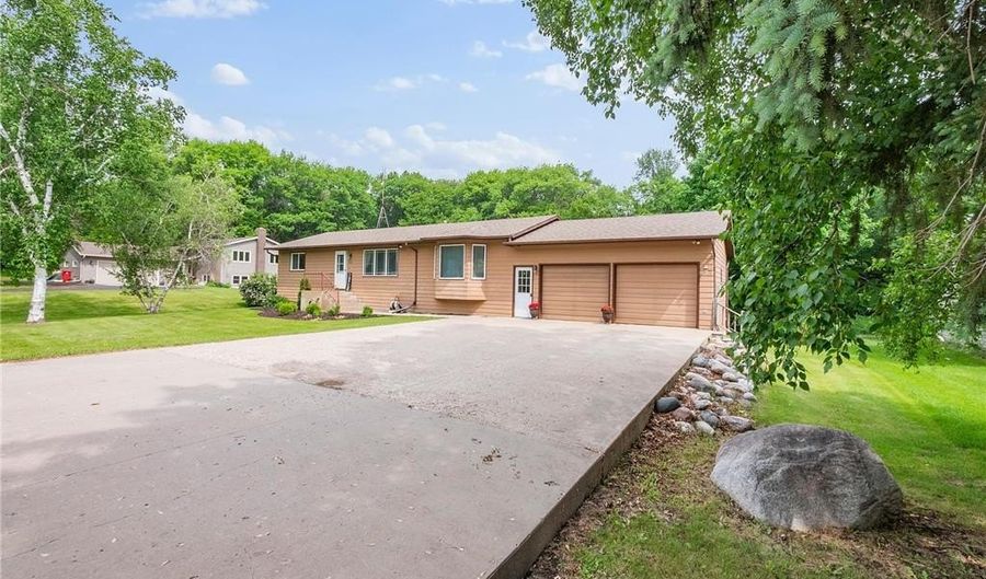 2211 Springdale NE, Alexandria, MN 56308 - 4 Beds, 2 Bath