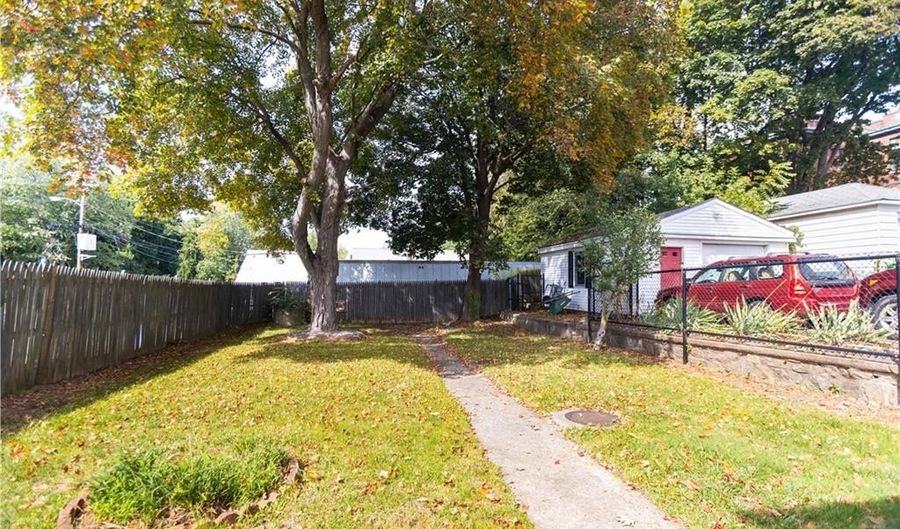 1301 Plainfield St, Johnston, RI 02919 - 3 Beds, 2 Bath