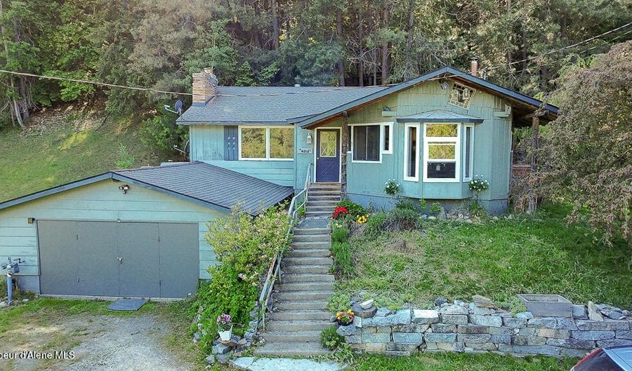 6214 Fir St, Bonners Ferry, ID 83805 - 4 Beds, 2 Bath