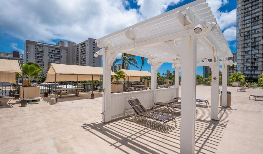 444 Niu St 1709, Honolulu, HI 96815 - 0 Beds, 1 Bath
