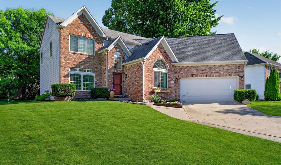 6758 Loretta Ct, Avon, IN 46123 - 4 Beds, 3 Bath