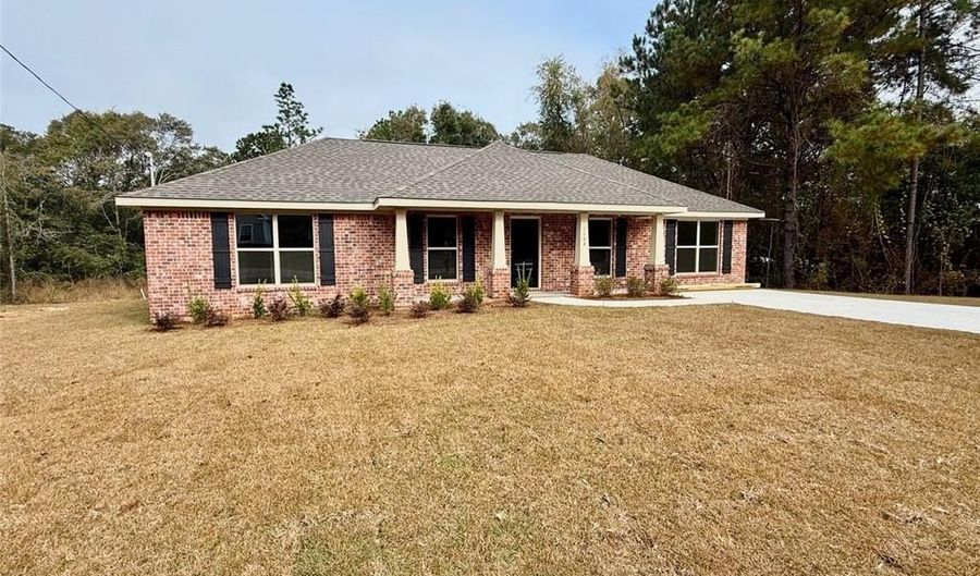 1188 Timber Creek Dr S, Axis, AL 36505 - 4 Beds, 2 Bath