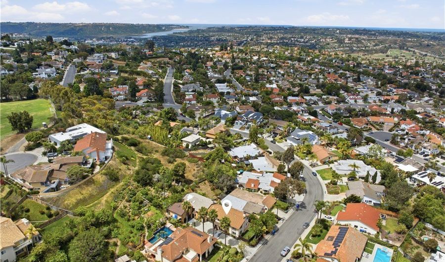 2845 Cazadero, Carlsbad, CA 92009 - 3 Beds, 3 Bath