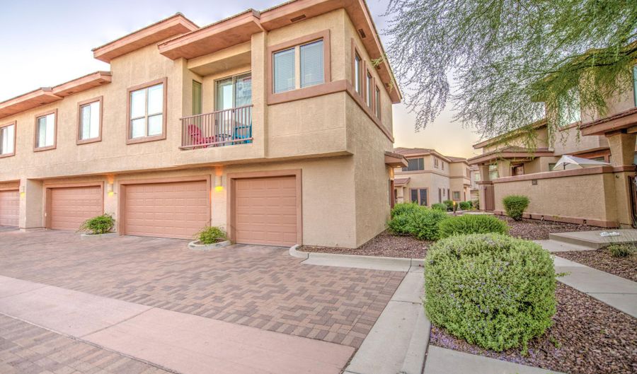 42424 N GAVILAN PEAK Pkwy 63212, Anthem, AZ 85086 - 2 Beds, 2 Bath