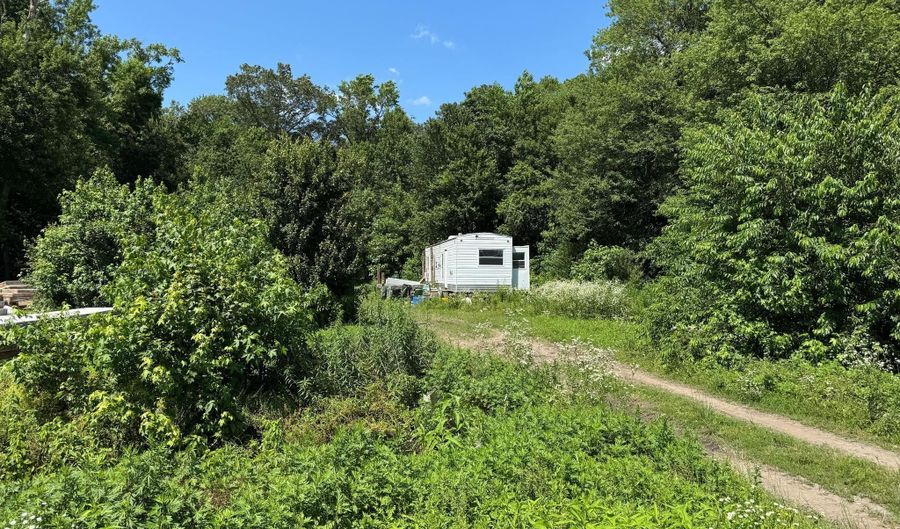13135 HIDDEN ACRES Ln, Bishopville, MD 21813 - 2 Beds, 2 Bath