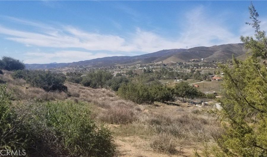 Sierra Highway, Agua Dulce, CA 91350 - 0 Beds, 0 Bath