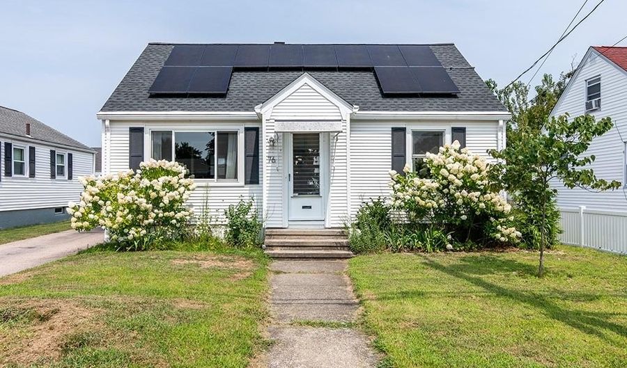 76 Burbank St, Cranston, RI 02910 - 3 Beds, 1 Bath