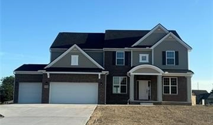 71716 Hidden River Dr, Armada, MI 48005 - 4 Beds, 3 Bath