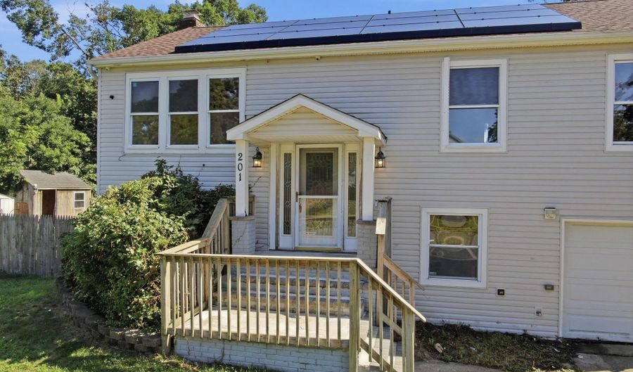 201 Pacific Ave, Barnegat, NJ 08005 - 3 Beds, 2 Bath