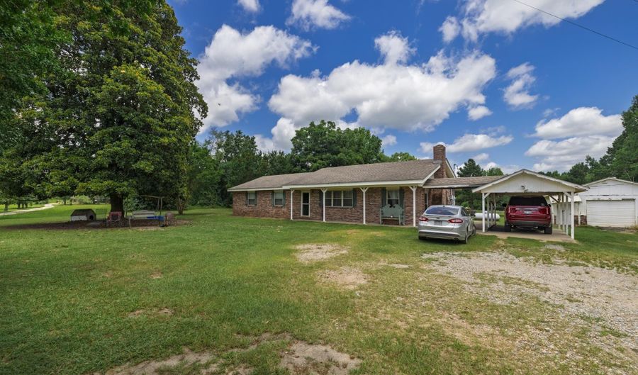 357 Echols Rd, Arkadelphia, AR 71923 - 3 Beds, 2 Bath