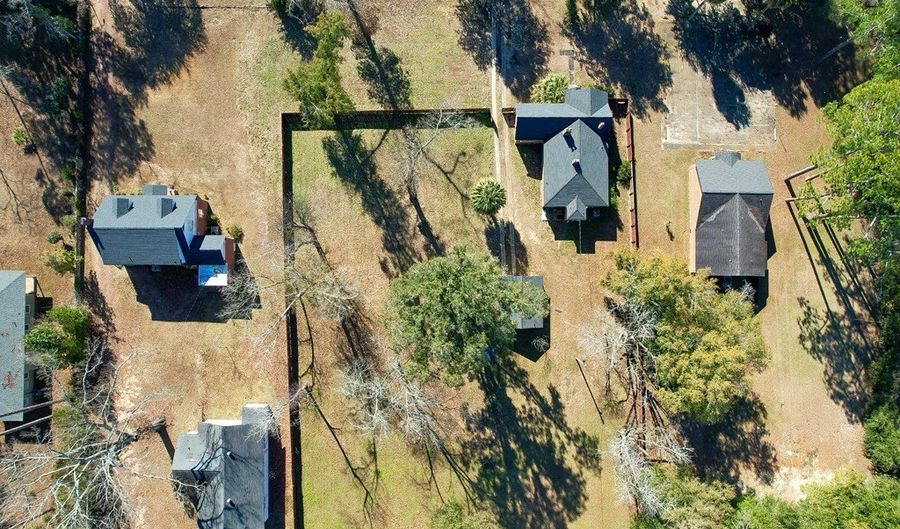 1009 3RD Ave, Albany, GA 31702 - 2 Beds, 2 Bath