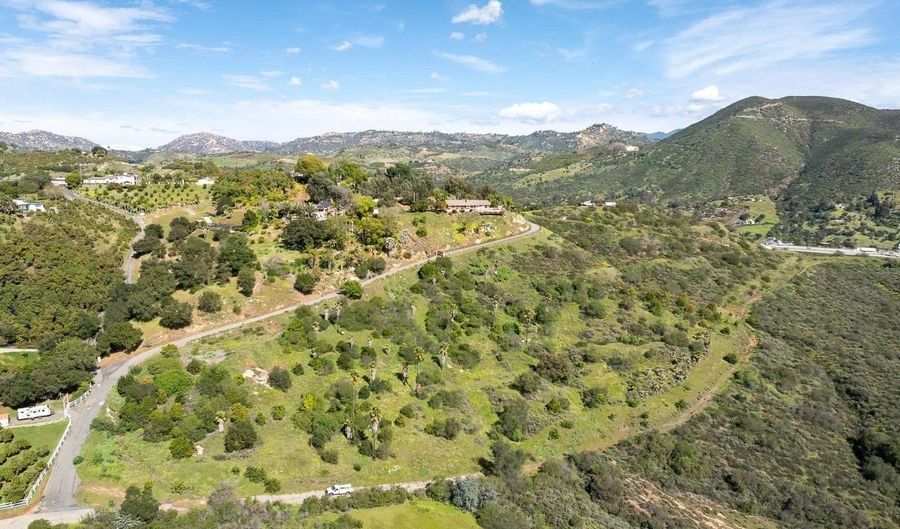Vista Valle Camino, Fallbrook, CA 92028 - 0 Beds, 0 Bath