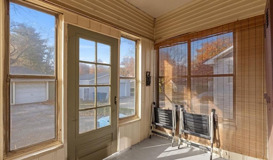 1518 Worden Ave, Alton, IL 62002 - 3 Beds, 2 Bath