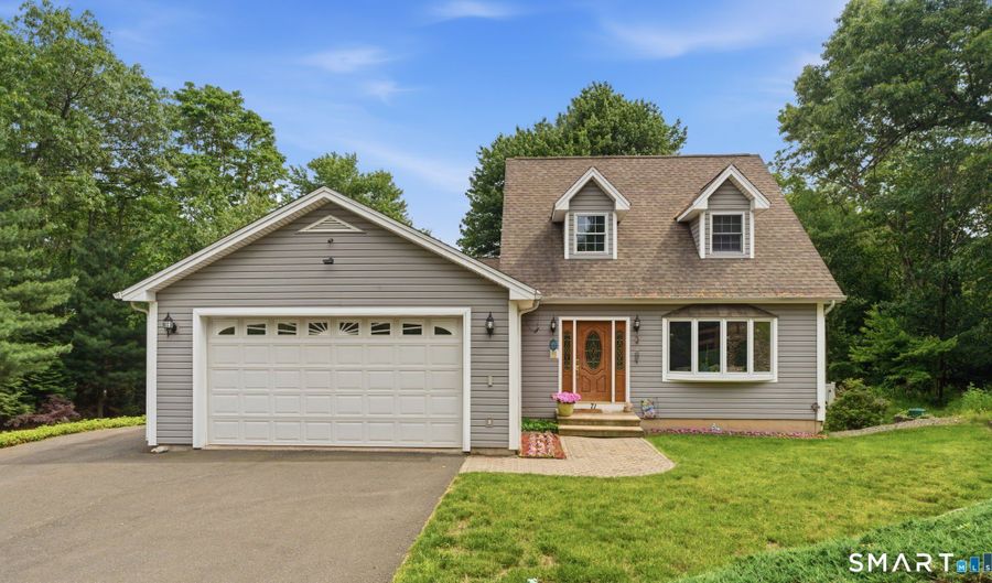 71 Bishop St, Bristol, CT 06010 - 3 Beds, 3 Bath