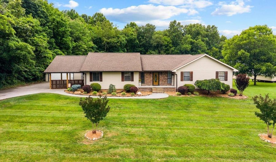 122 Nash Dr, Athens, TN 37303 - 4 Beds, 2 Bath