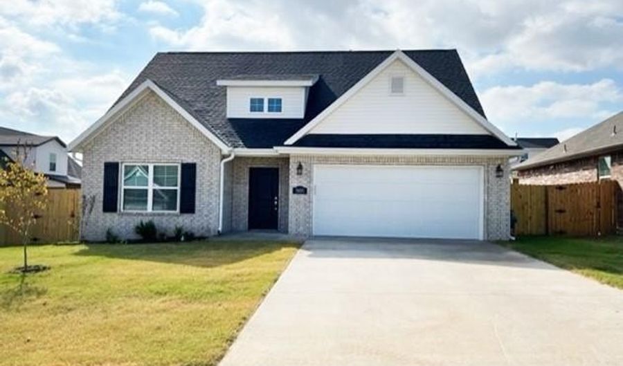 5805 SW Teppee Ave, Bentonville, AR 72713 - 4 Beds, 3 Bath