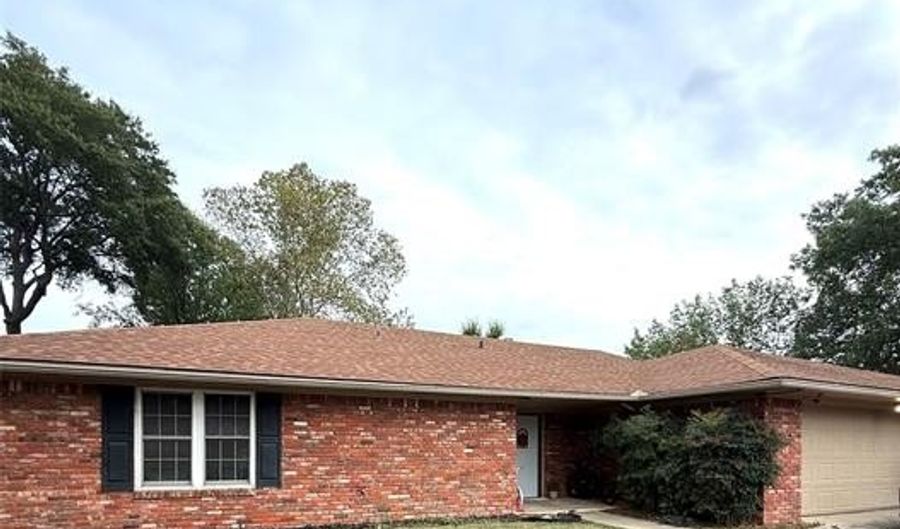 1507 Sunny Ln, Ardmore, OK 73401 - 3 Beds, 2 Bath
