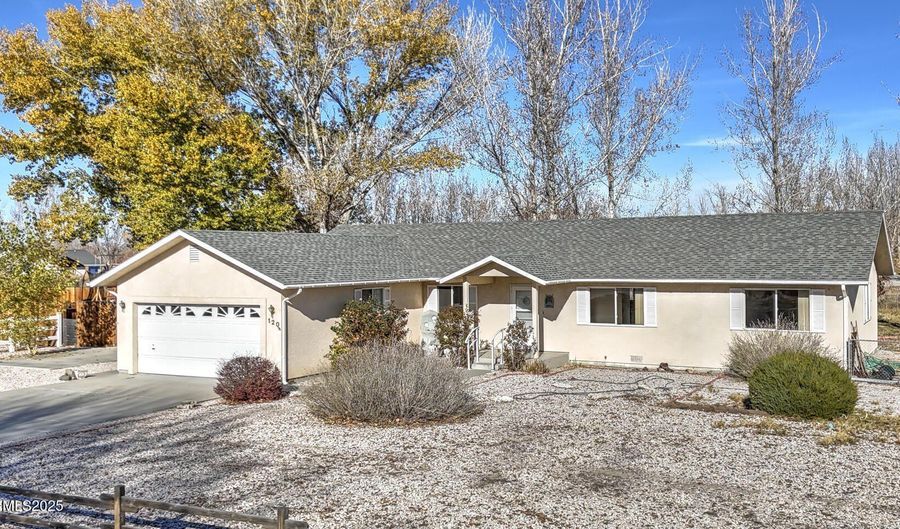 120 Hunter Park Way, Fallon, NV 89406 - 3 Beds, 2 Bath