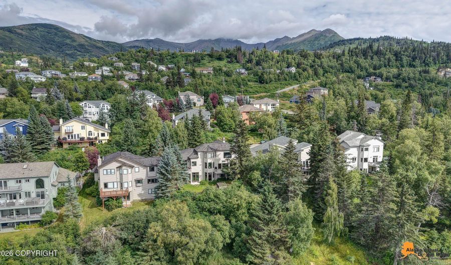 18722 Guillemot Cir, Anchorage, AK 99516 - 4 Beds, 4 Bath