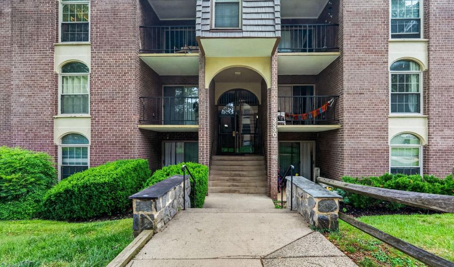 3330 WOODBURN VILLAGE Dr 33, Annandale, VA 22003 - 2 Beds, 2 Bath