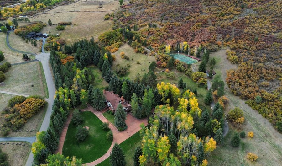 225 S OAK Way, Glenwood Springs, CO 81601 - 7 Beds, 9 Bath