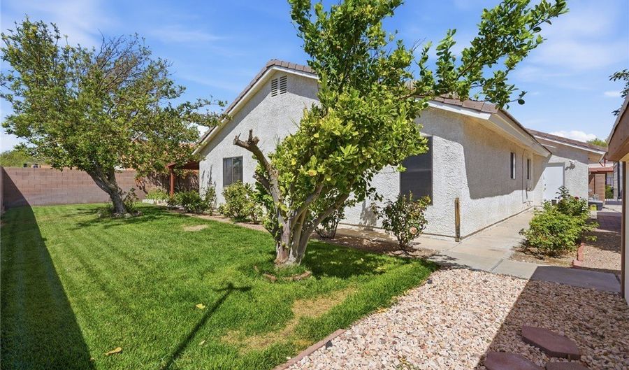 611 Del Prado Dr, Boulder City, NV 89005 - 3 Beds, 2 Bath