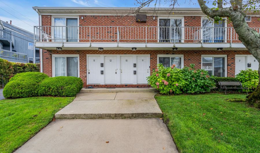 114 3rd Ave 10, Belmar, NJ 07719 - 1 Beds, 1 Bath