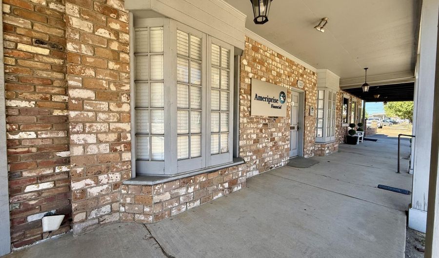 128 S First St, Brookhaven, MS 39601 - 0 Beds, 0 Bath