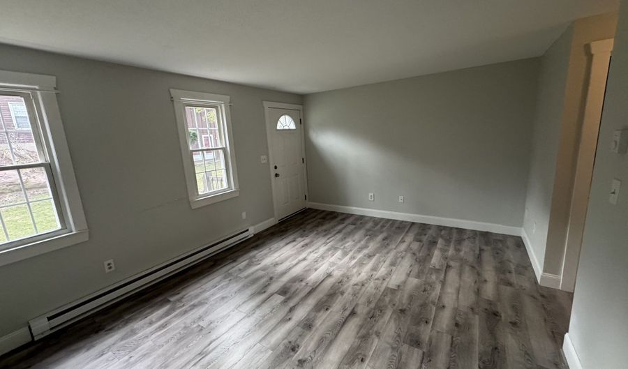 239 Old Farms Rd 5C, Avon, CT 06001 - 2 Beds, 2 Bath