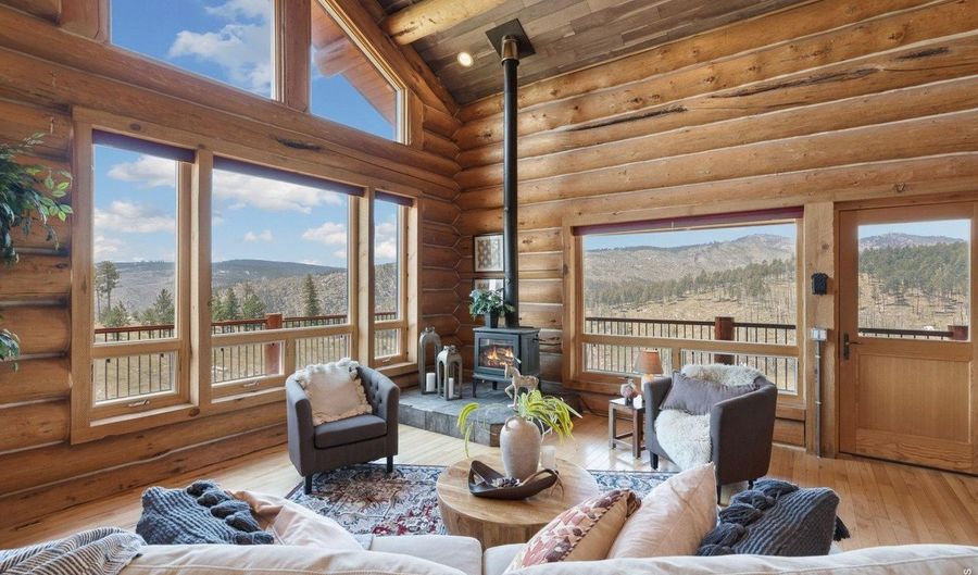3086 Davis Ranch Rd, Bellvue, CO 80512 - 2 Beds, 1 Bath