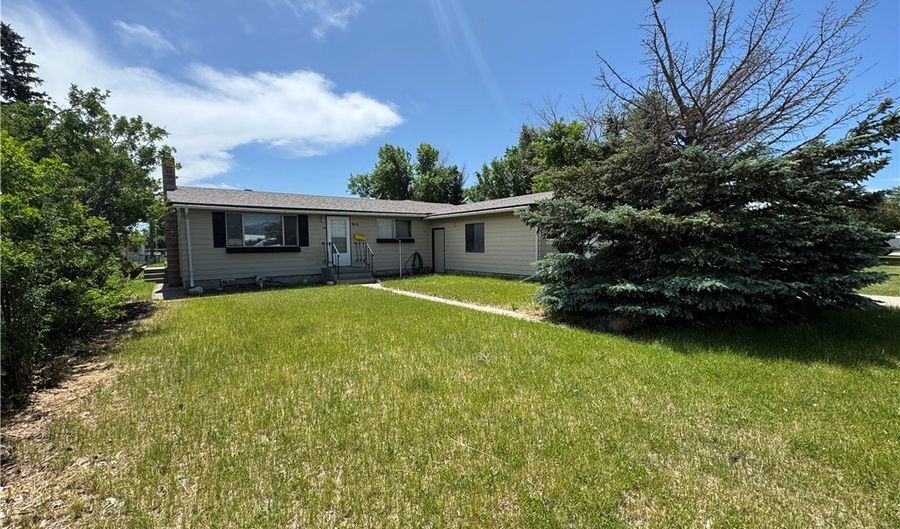 915 E 2nd, Big Timber, MT 59011 - 4 Beds, 2 Bath