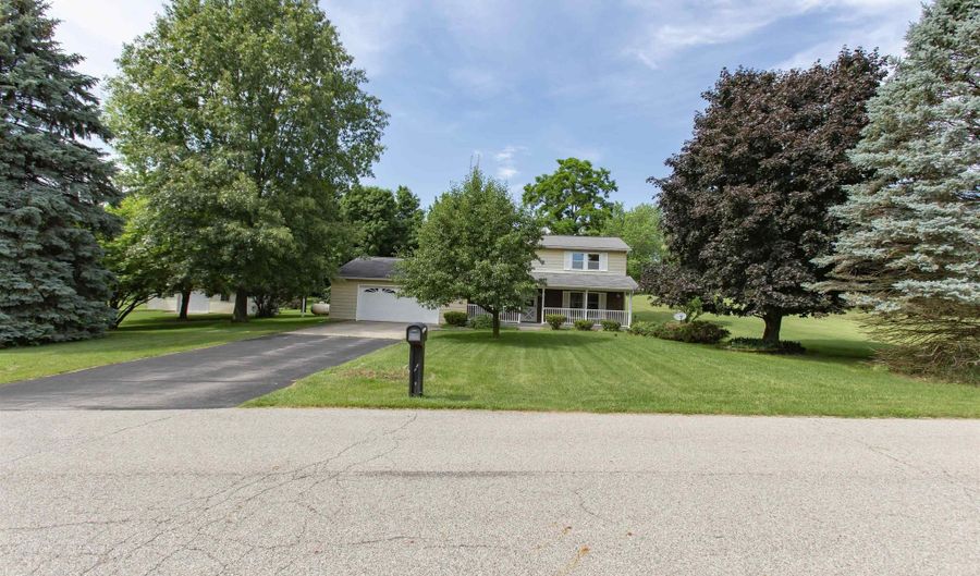 360 E 280 N, Angola, IN 46703 - 4 Beds, 3 Bath