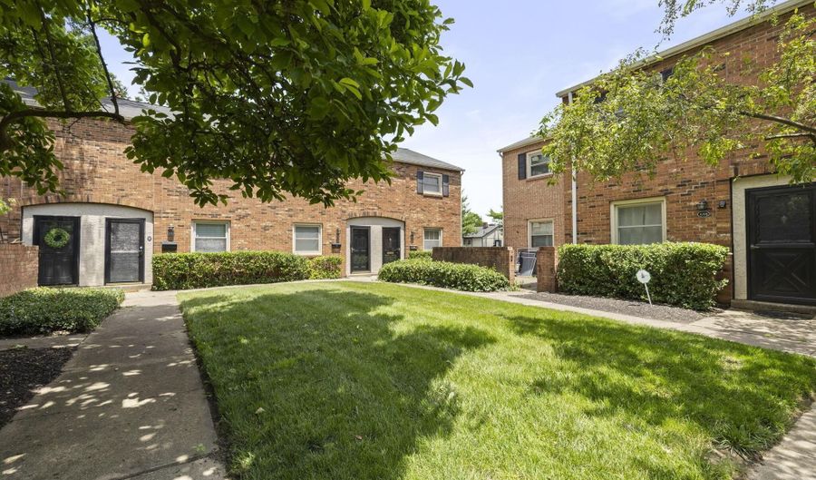 4714 Merrifield Pl 70, Columbus, OH 43220 - 2 Beds, 2 Bath