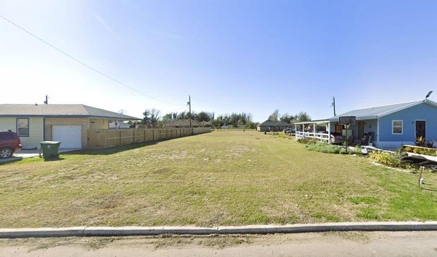 813 Pelican St, Alamo, TX 78516 - 0 Beds, 0 Bath