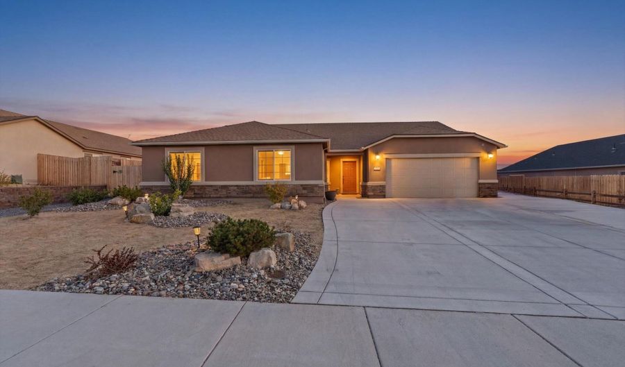230 Orderville St, Dayton, NV 89403 - 4 Beds, 3 Bath