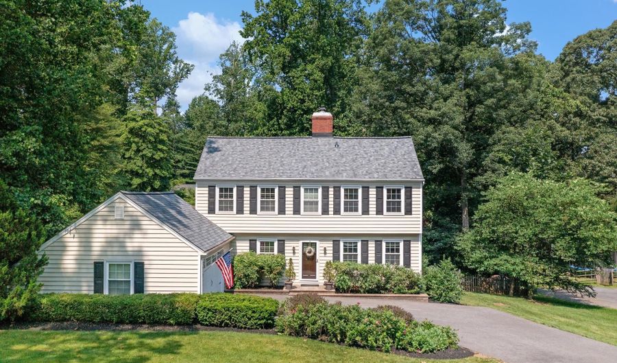 994 BAYBERRY Dr, Arnold, MD 21012 - 4 Beds, 3 Bath