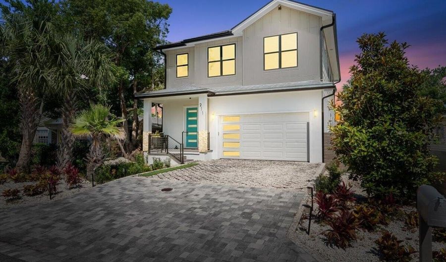 211 BELVEDERE St, Atlantic Beach, FL 32233 - 4 Beds, 3 Bath