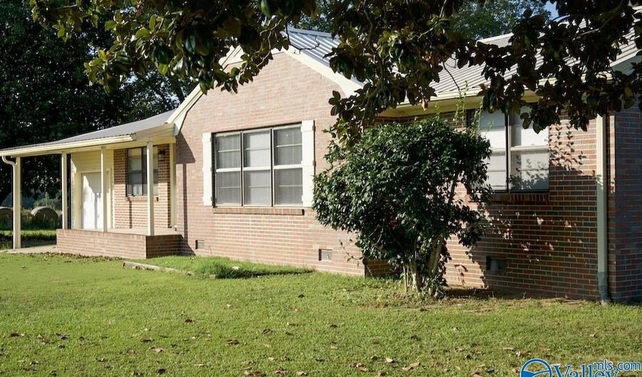 88779 US Highway 278, Altoona, AL 35952 - 3 Beds, 2 Bath