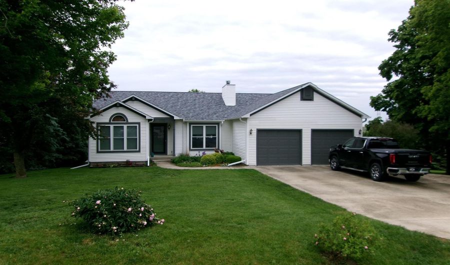 3100 Palm St, Atlantic, IA 50022 - 4 Beds, 3 Bath
