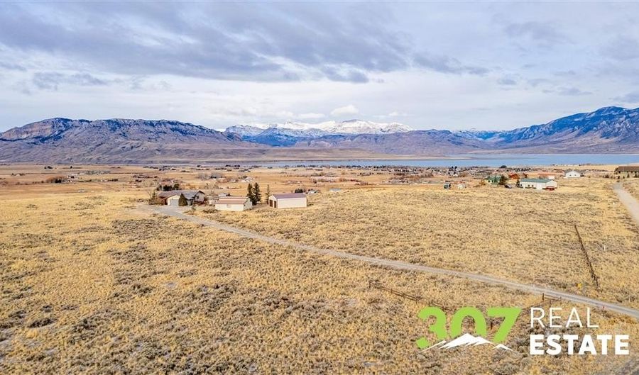 231 Carter View Dr, Cody, WY 82414 - 4 Beds, 3 Bath