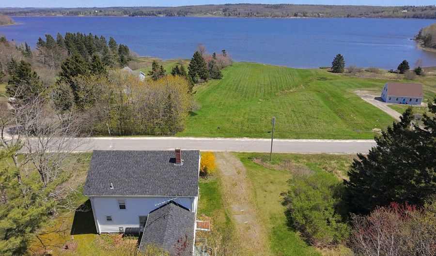 337 W Side Rd, Addison, ME 04606 - 5 Beds, 0 Bath