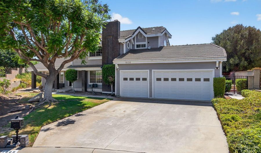 1809 Via Montecito, Camarillo, CA 93012 - 4 Beds, 3 Bath