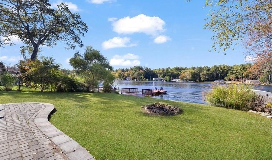 52 Acres Of Pine Rd, Coventry, RI 02816 - 5 Beds, 3 Bath