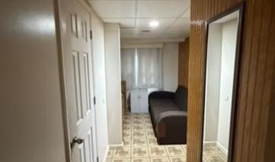 706 Mohawk St, Allentown, PA 18103 - 3 Beds, 2 Bath